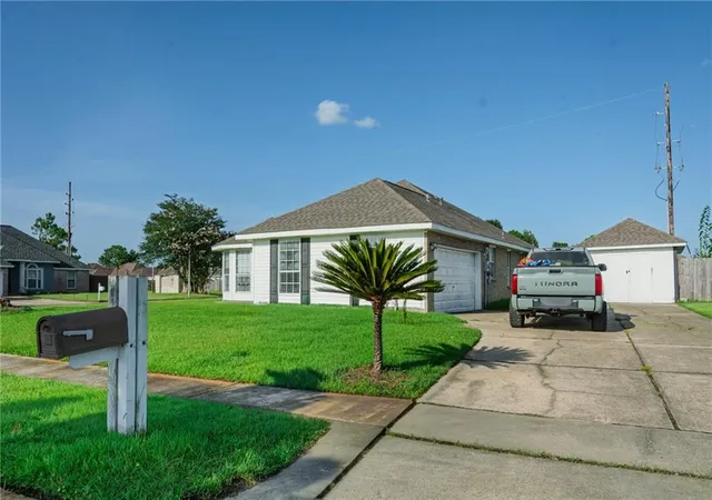 Photo 1 of Single family home for sale at 101 Tammy Dr, La Place, LA 70068 | MLS# 2565269 | Listing updated on 2026-08-29