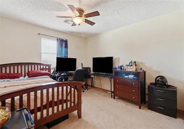 Homes for sale in Luling, LA | 131 Lakewood Dr #B, Luling, LA 70070 | MLS# 2565494