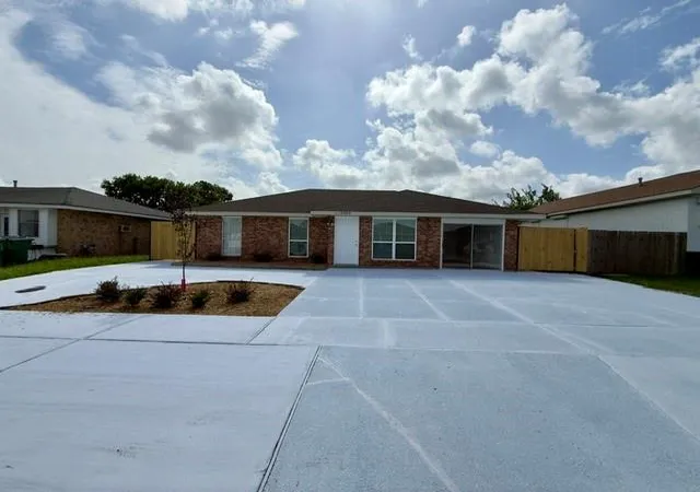1st image of 2059 Sauvage Ave, Marrero, LA 70072 | MLS# 2565623