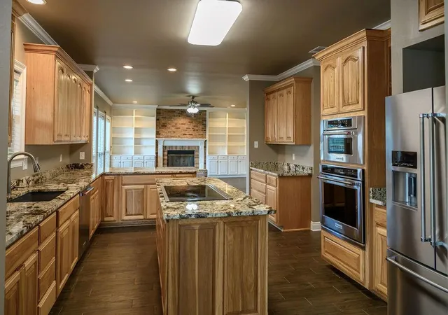 3rd image of 38 Shadows Ct, Marrero, LA 70072 | MLS# 2565225