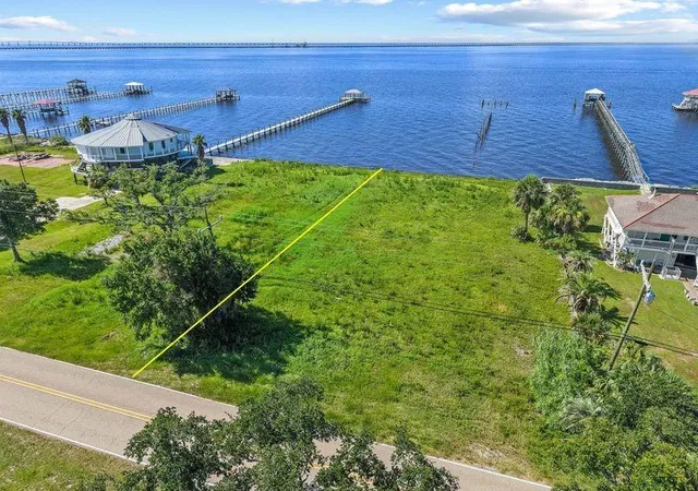2nd image of 327 Carr Dr, Slidell, LA 70458 | MLS# 2565264