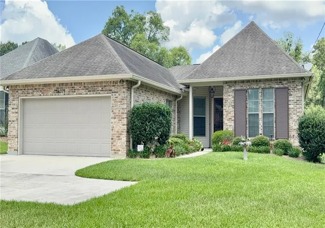 2nd image of 19371 9th Ave, Covington, LA 70433 | MLS# 2565310