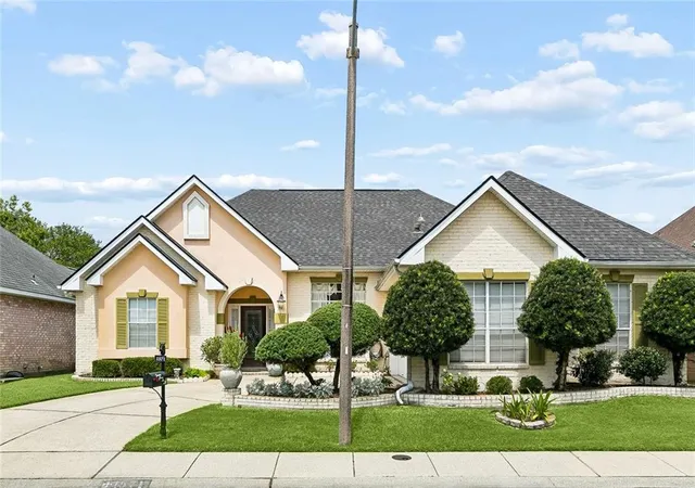 Photo 2 of Single family home for sale at 1571 Steeple Chase Ln, New Orleans, LA 70131 | MLS# 2565680 | Listing updated on 2026-07-28