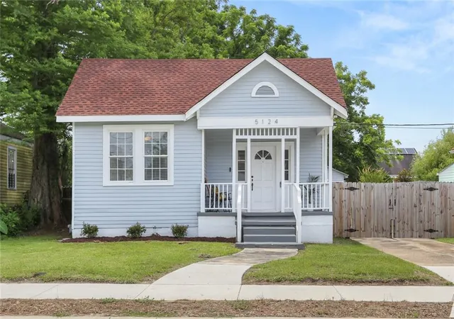 2nd image of 5124 Painters St, New Orleans, LA 70122 | MLS# 2565705