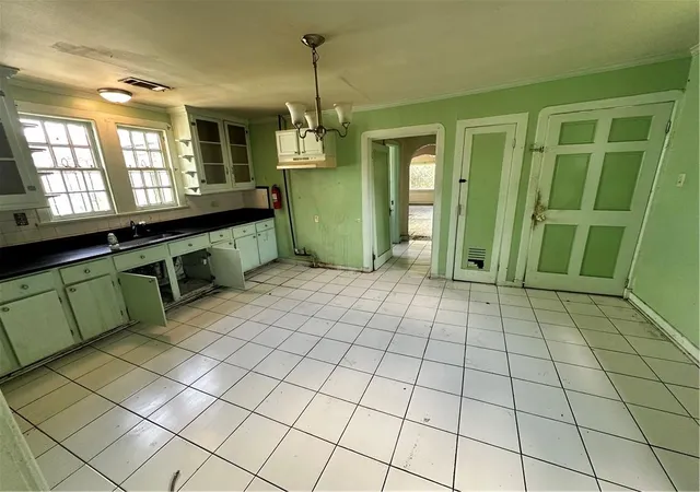 Homes for sale in New Orleans, LA | 1936 Painters St, New Orleans, LA 70117 | MLS# 2565719