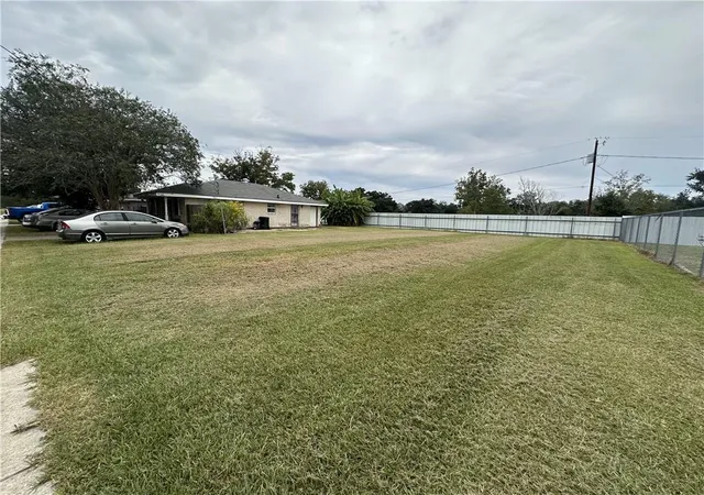 Homes for sale in St. Bernard, LA | 1829 Heights Dr, St. Bernard, LA 70085 | MLS# 2565782