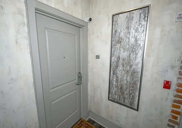 5th image of 220 Decatur St, New Orleans, LA 70130