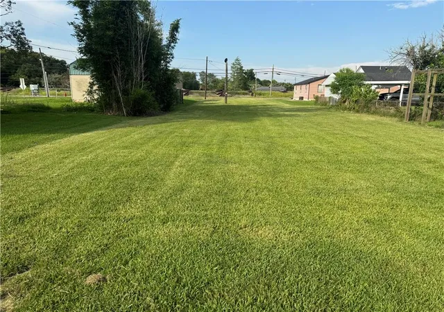 Homes for sale in Luling, LA | 308 Luling Ave, Luling, LA 70070 | MLS# 2565592
