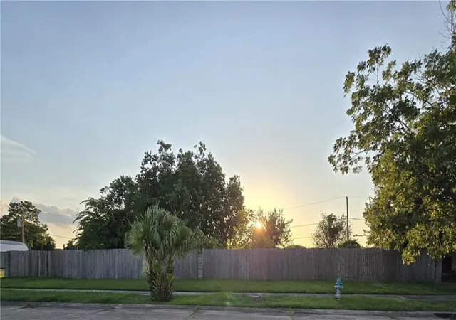 Homes for sale in Chalmette, LA | 2324 Congressman Hebert Dr, Chalmette, LA 70043 | MLS# 2565787