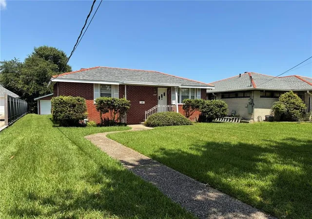 Photo 3 of Single family home for sale at 740 Helios Ave, Metairie, LA 70005 | MLS# 2565254 | Listing updated on 2026-08-26