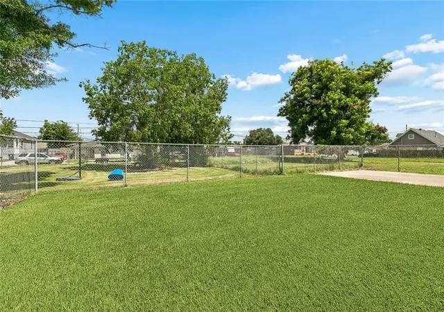 12th image of 2828 Guerra Dr, Violet, LA 70092 | MLS# 2565414