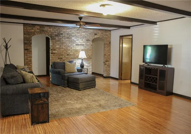 Photo 2 of Single family home for sale at 20595 Blind St, Livingston, LA 70754 | MLS# 2565677 | Listing updated on 2026-07-29