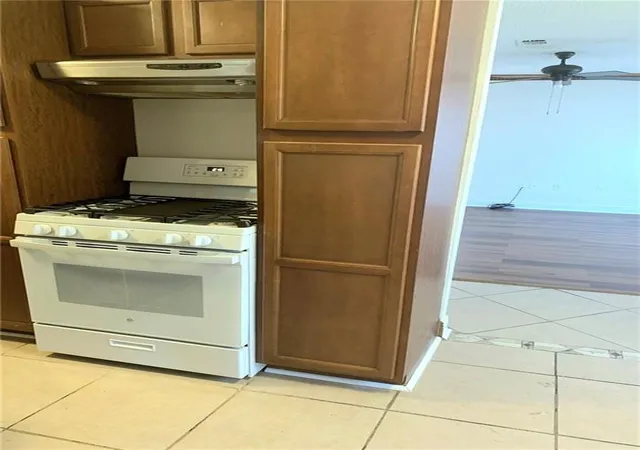 Photo 3 of Single family home for sale at 4722 Mithra St, New Orleans, LA 70126 | MLS# 2565737 | Listing updated on 2026-08-03