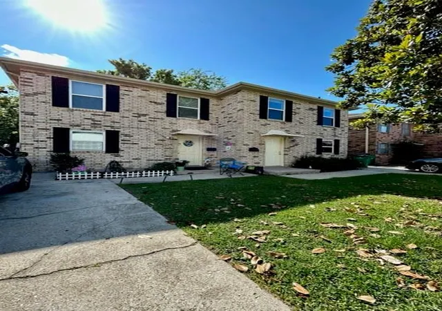 Homes for sale in Metairie, LA | 2520 22 Caswell Ln, Metairie, LA 70001 | MLS# 2566030