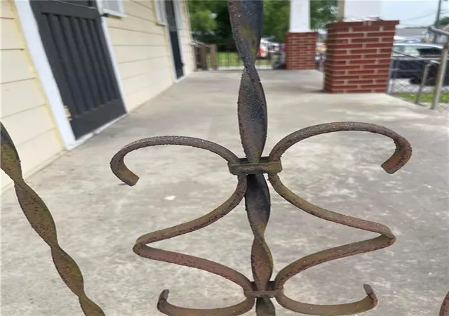 3rd image of 4033 35 Hollygrove St, New Orleans, LA 70118 | MLS# 2565779