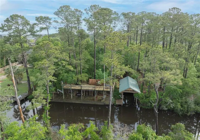 1st image of 202 204 Camellia Dr, Slidell, LA 70458 | MLS# 2566063