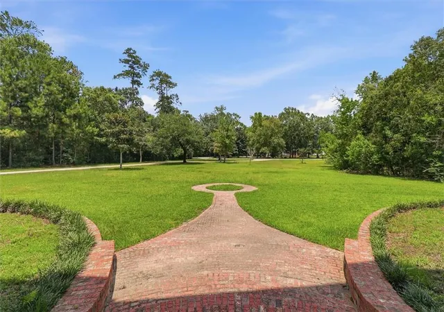 Photo 3 of Sale Pending at 433 Starling Dr, Slidell, LA 70461 | MLS# 2556445 | Listing updated on 2026-07-22