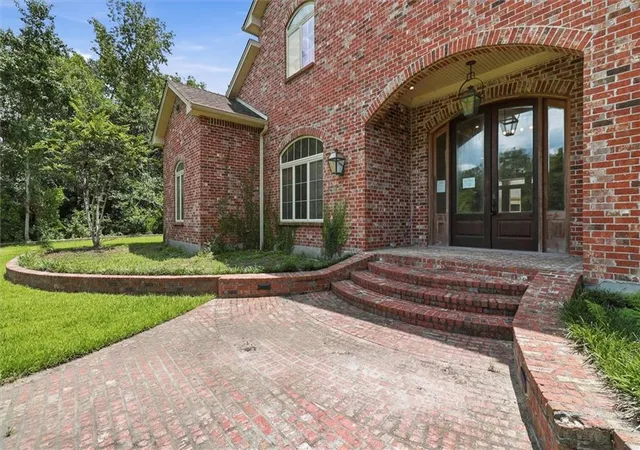 Photo 4 of Sale Pending at 433 Starling Dr, Slidell, LA 70461 | MLS# 2556445 | Listing updated on 2026-07-22