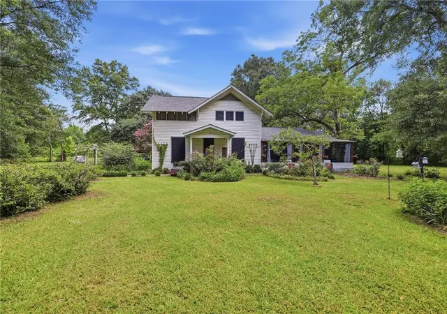 Homes for sale in Hammond, LA | 17229 E Park Ave, Hammond, LA 70403 | MLS# 2565723