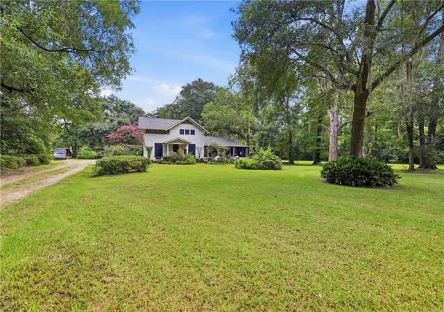 Homes for sale in Hammond, LA | 17229 E Park Ave, Hammond, LA 70403 | MLS# 2565723