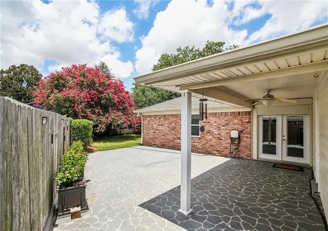 15th image of 828 Honeysuckle St, Gretna, LA 70056 | MLS# 2565169