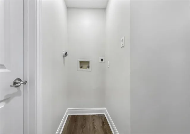 3rd image of 1315 Deslonde St, New Orleans, LA 70117 | MLS# 2565515