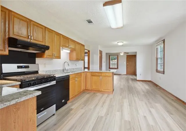 3rd image of 1001 Farrington Dr, Marrero, LA 70072 | MLS# 2566145