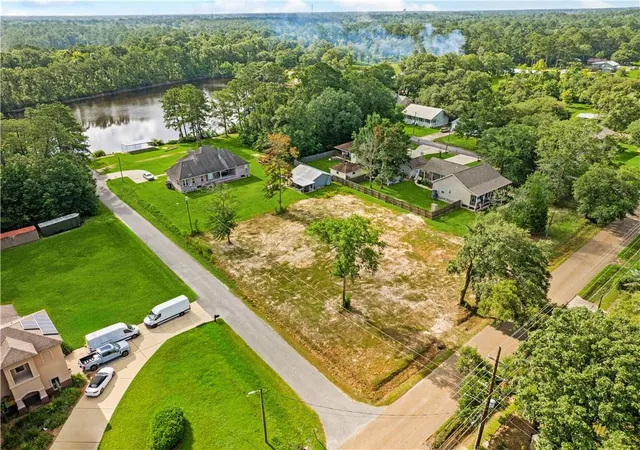 Homes for sale in Slidell, LA | 60248 Donya St, Slidell, LA 70460 | MLS# 2564337