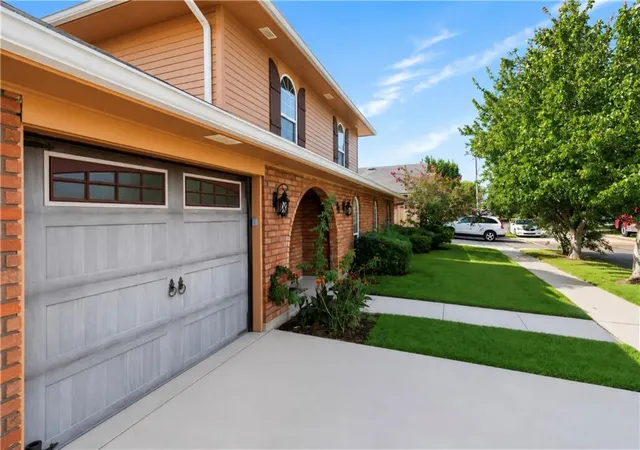 2nd image of 3516 Pecan Dr, Chalmette, LA 70043 | MLS# 2566047
