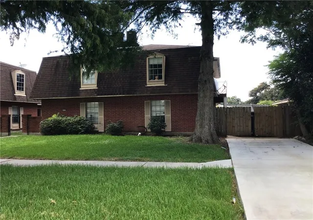 2nd image of 2113 Carol Sue Ave, Gretna, LA 70056 | MLS# 2561644