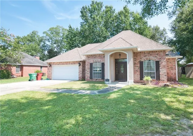 Homes for sale in Picayune, MS | 7021 Chinquapin Ct, Picayune, MS 39466 | MLS# 2566113
