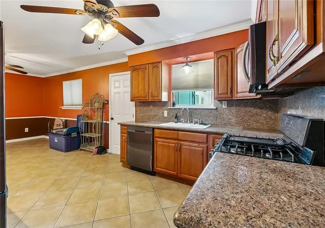 Homes for sale in Metairie, LA | 1317 Ocean Dr, Metairie, LA 70005 | MLS# 2566216