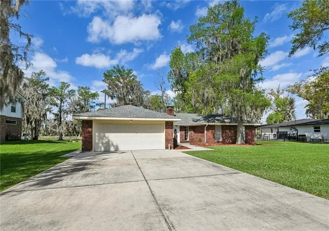 Photo 2 of Single family home for sale at 6 Palmer Dr, Luling, LA 70070 | MLS# 2546157 | Listing updated on 2026-07-31