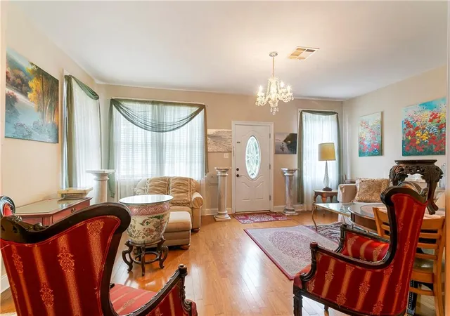 4th image of 718 Florida Blvd, New Orleans, LA 70124 | MLS# 2566157