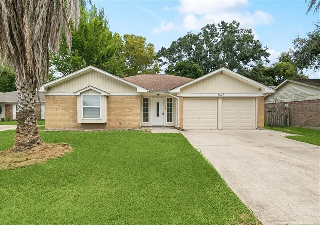 Homes for sale in Harvey, LA | 1648 Hampton Dr, Harvey, LA 70058 | MLS# 2566262