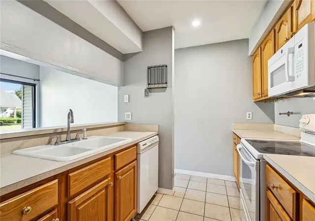 Photo 4 of Condo for sale at 143 W Chamale Cvs #2, Slidell, LA 70460 | MLS# 2566307 | Listing updated on 2026-08-02