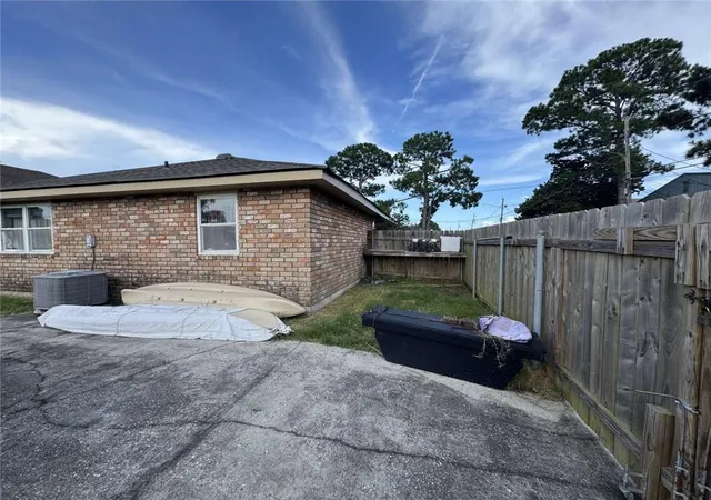 Homes for sale in Kenner, LA | 4201 Colorado Ave, Kenner, LA 70065 | MLS# 2566329