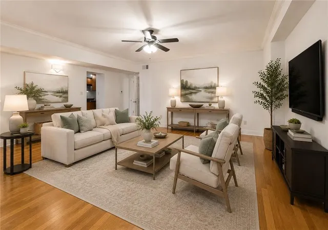 5th image of 760 Magazine St #207, New Orleans, LA 70130 | MLS# 2566333