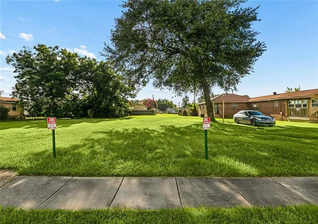 Homes for sale in New Orleans, LA | 4405 Dale St, New Orleans, LA 70126 | MLS# 2564466