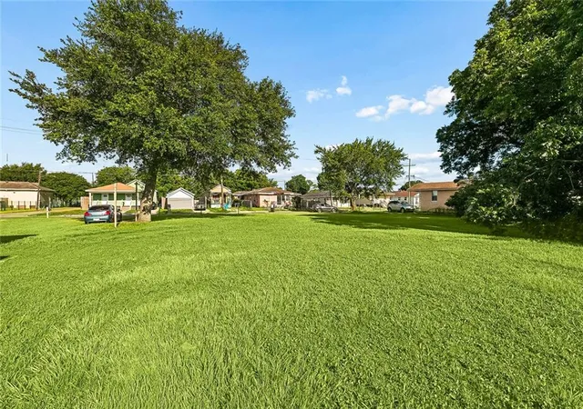 Homes for sale in New Orleans, LA | 4405 Dale St, New Orleans, LA 70126 | MLS# 2564466