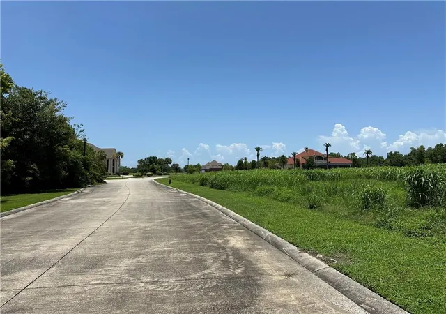Photo 2 of Land for sale at 5440 Eastover Dr S, New Orleans, LA 70128 | MLS# 2566335 | Listing updated on 2026-09-01