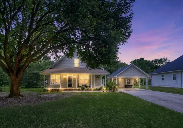 1st image of 73566 Chapman Dr, Abita Springs, LA 70420 | MLS# 2566403