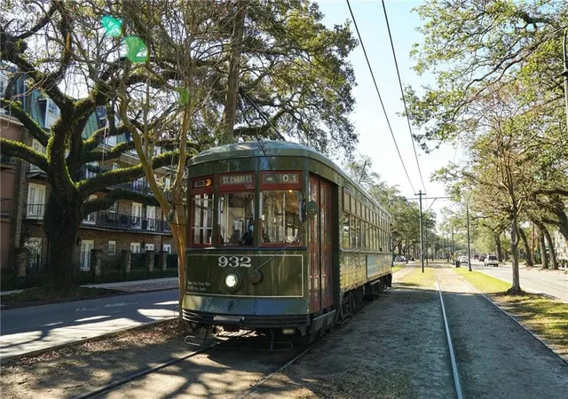 3rd image of 2855 St Charles Ave #306, New Orleans, LA 70115 | MLS# 2560477