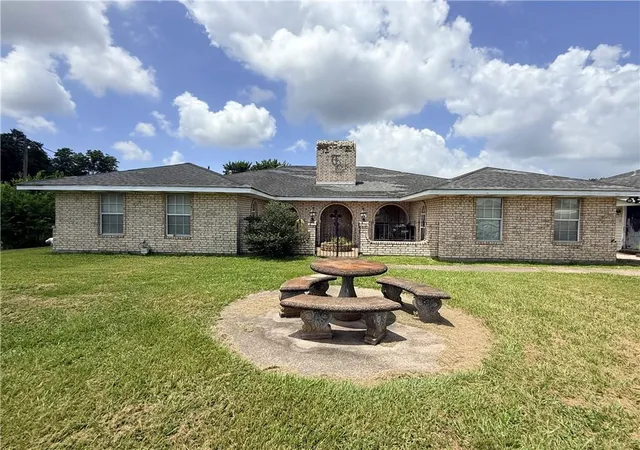 Photo 1 of Single family home for sale at 30584 Highway 23, Buras, LA 70041 | MLS# 2564631 | Listing updated on 2026-07-10