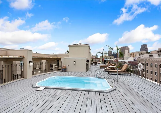 3rd image of 330 Julia St #203, New Orleans, LA 70130 | MLS# 2566452