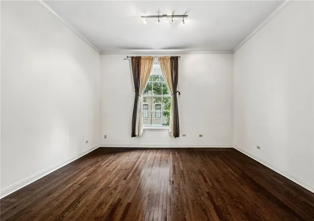 5th image of 330 Julia St #203, New Orleans, LA 70130 | MLS# 2566452