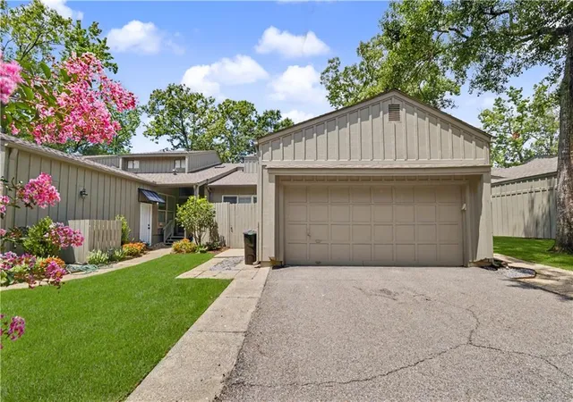 2nd image of 640 Tete L'ours Dr #16, Mandeville, LA 70471 | MLS# 2566192