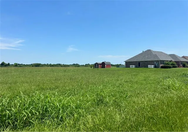 Photo 3 of Land for sale at Lot 9 Willswood Ln, Westwego, LA 70094 | MLS# 2565747 | Listing updated on 2026-07-11