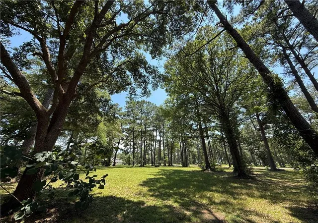 3rd image of 7238 The Woods Ave, Abita Springs, LA 70420 | MLS# 2566373