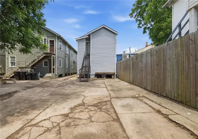 11th image of 2029 31 Broadway St, New Orleans, LA 70118 | MLS# 2566525